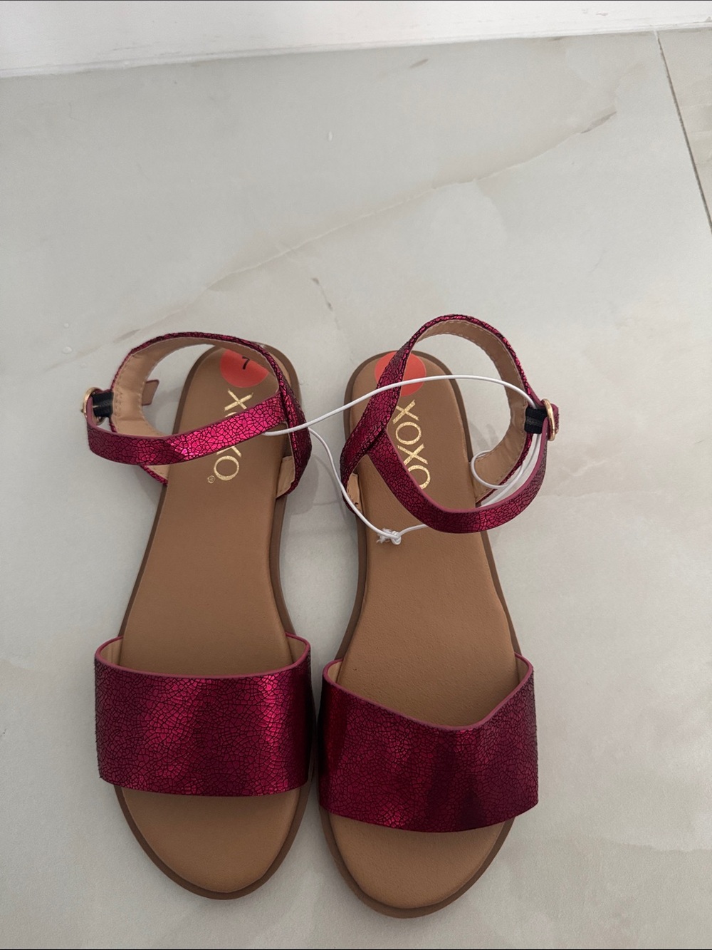 XOXO Metallic Fuchsia Ankle-Strap Flat Sandals